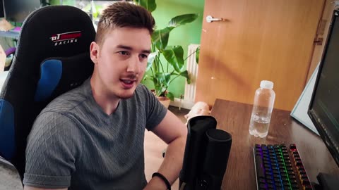 Activist To Liability-The Tommy Robinson Dilemma | Old Stirling