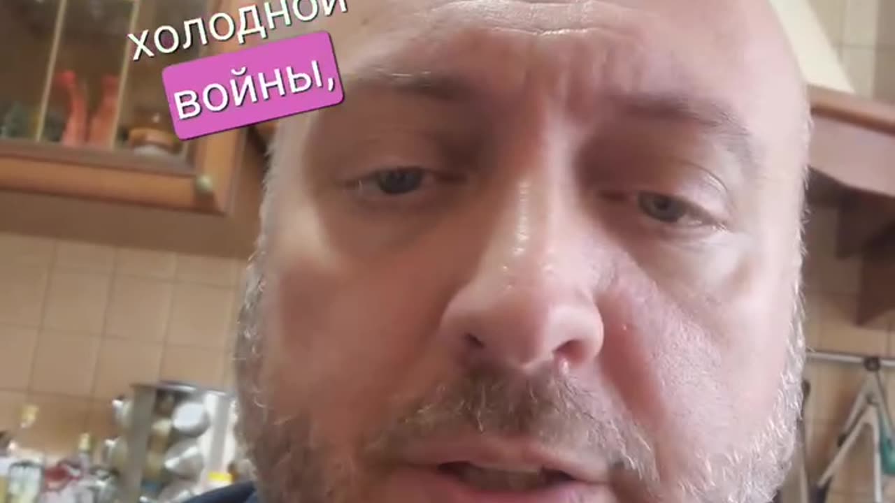 Why are so many Ukrainian Soldiers Running Away?