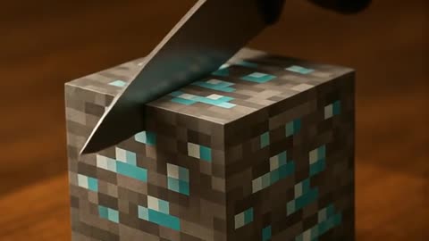 Broken diamond ore