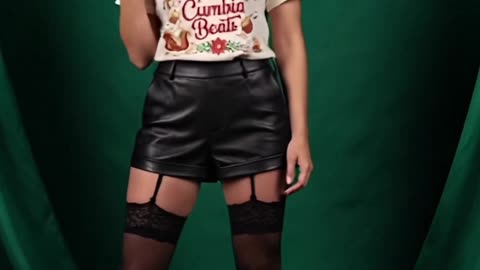 ¿Siempre llego tarde pero con estilo? Esta camiseta es para ti #EstiloMexa #TiempoMexicano