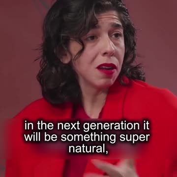 Julia de Castro pide abolir la familia tradicional