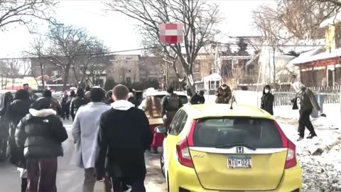 📌Chaos has erupted in Minneapolis as Somalis SWARMED federal agents.