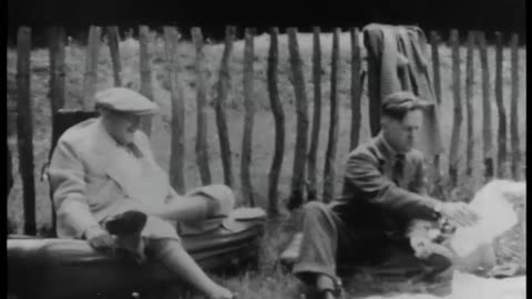 [FOX-MOVIETONE NEWSREEL EXCERPTS] - [FOX-MOVIETONE NEWSREEL EXCERPTS] - cbs-cbswwi-29
