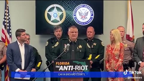 Florida Sheriff WARNS Protestors.. "Ya'll Will be GRAVEYARD DEAD!"