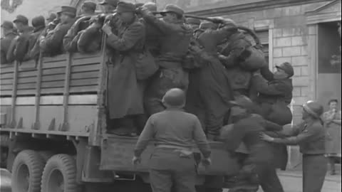 CROSSING THE ELBE F... - CROSSING THE ELBE FOR PWS, ARNEBURG, GERMANY ; INTERROGATION - 111-adc-4066