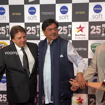 actor and politician shatrughan sinha and wifey poonam make an entry at an awards show in bkc