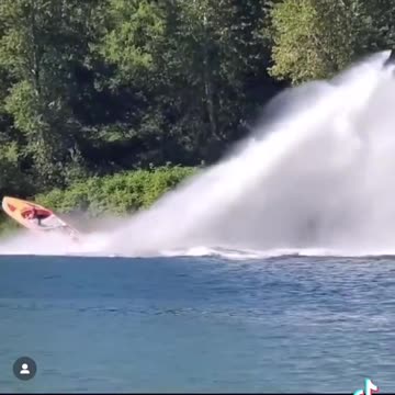 When the Boat get tired of physics (via:@tstorms04)