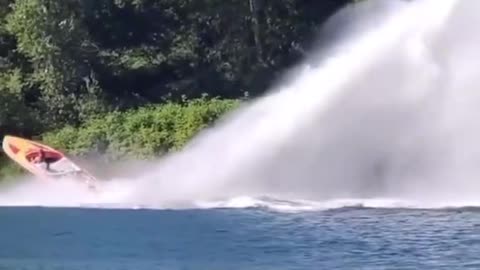 When the Boat get tired of physics (via:@tstorms04)