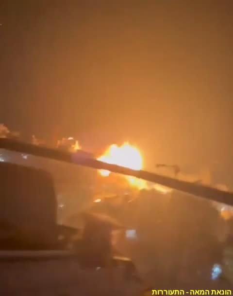 מה רואים בסירטון תאכלס??????