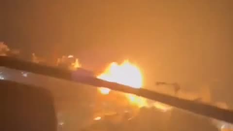 מה רואים בסירטון תאכלס??????