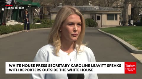 BREAKING NEWS: Reporters Grill Karoline Leavitt On President Trump's Department Of Education Plans