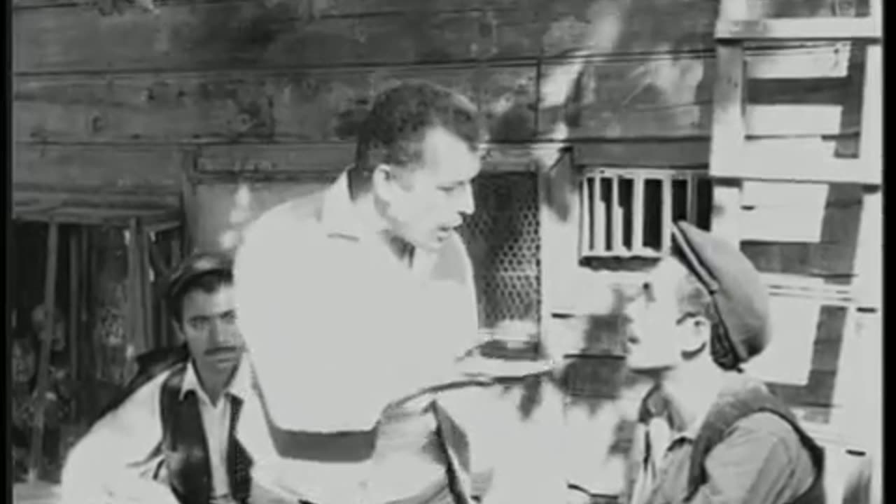 Karakolda Ayna Var