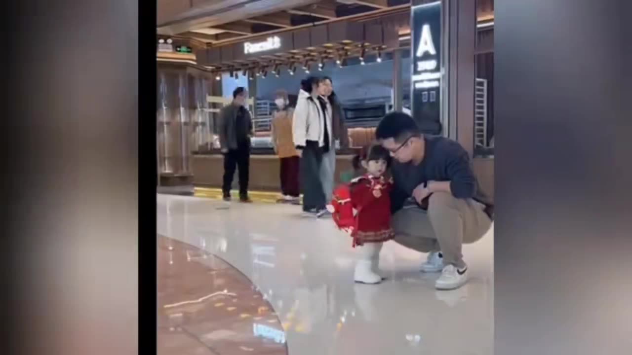 Cheat you into having a daughter, and look at the daughter who was punished by her father.