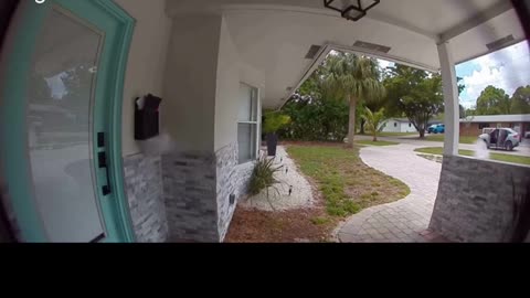 🚨 GUNMEN BLAST HOME IN BROAD DAYLIGHT! 🚨