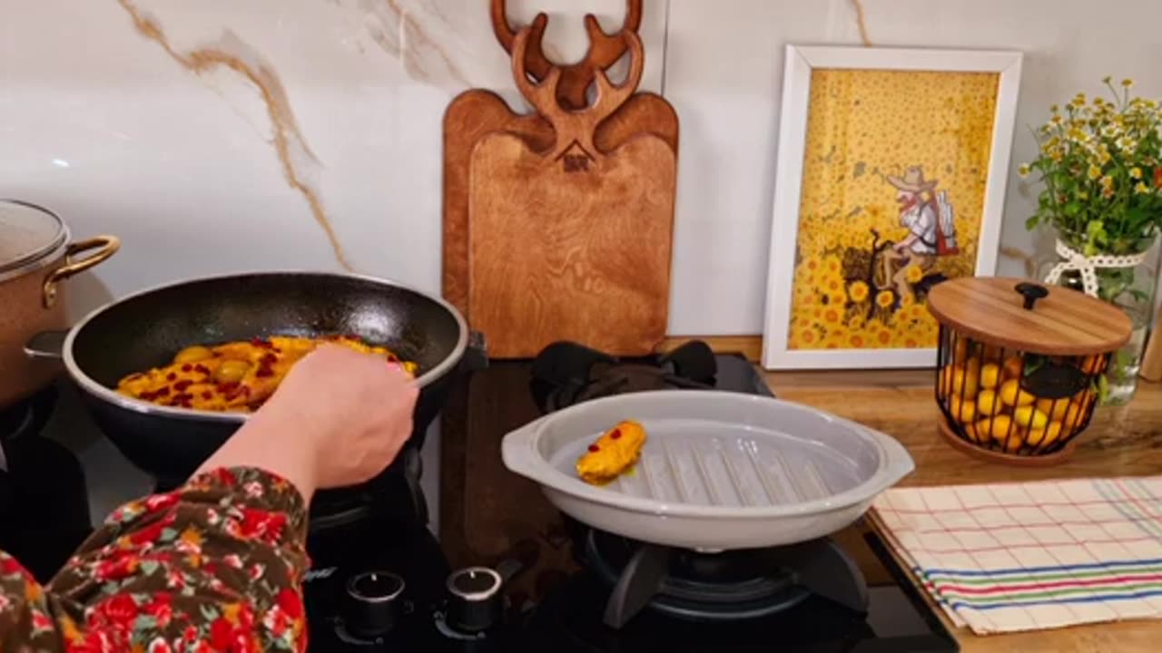 Savory Chicken with Fresh Orang Sauce