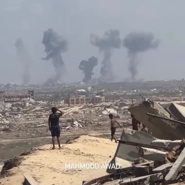 Breaking | Israeli warplanes launch multiple heavy fire belts over Gaza City