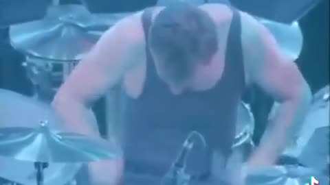 NEIL PEART DRUM SOLO
