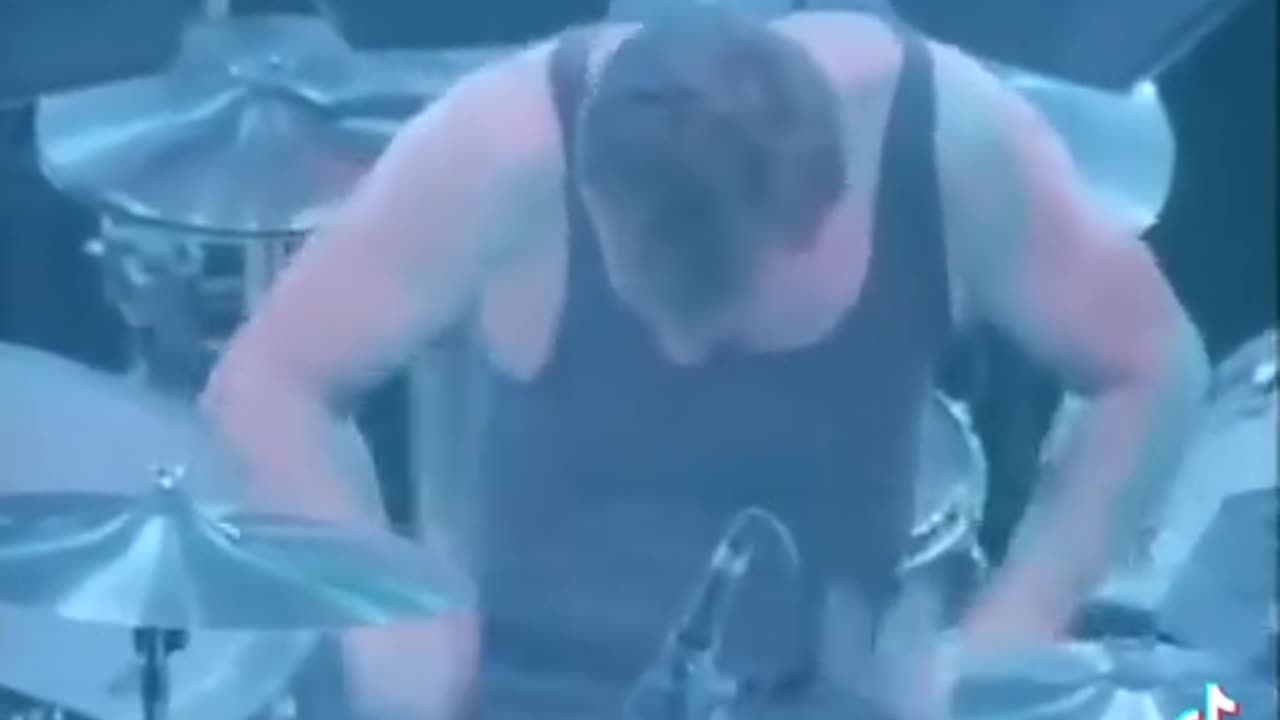 NEIL PEART DRUM SOLO