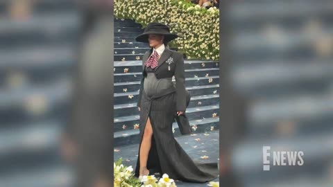 Pregnant Rihanna Stuns With Baby Bump at Met Gala 2025, Supporting A$AP Rocky