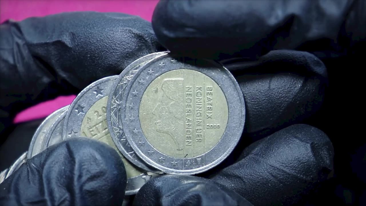 2 Rare Euro Coin: Finds of the Day