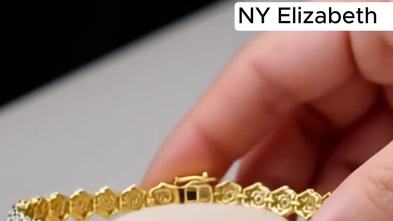 14K GOLD DIAMOND CLUSTER BRACELET