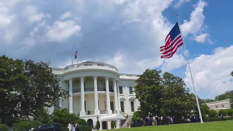 Dan Scavino - Happening Now at the @WhiteHouse on the South Lawn! ❤️🇺🇸🦅