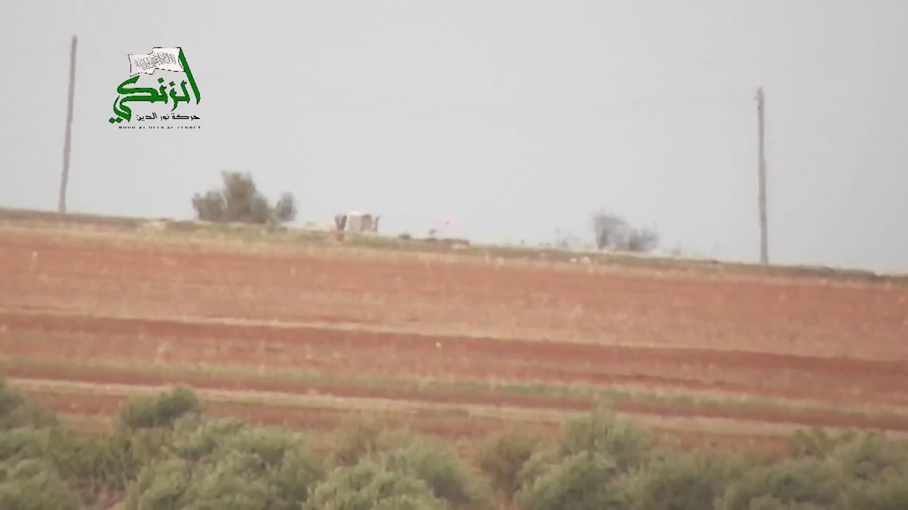 Syrian War in N. Aleppo rebels TOW Atgm vs bulldozer hit 2014.11.01