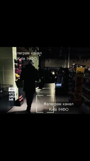 🇺🇦 People living in Kiev showed what a normal trip to the store for groceries looks like