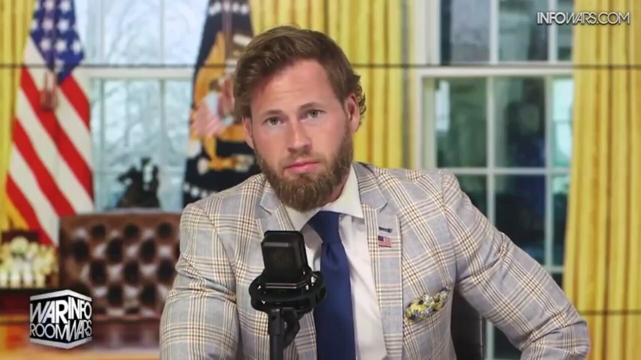 WAR ROOM (Full Show) Thursday - 5/29/25