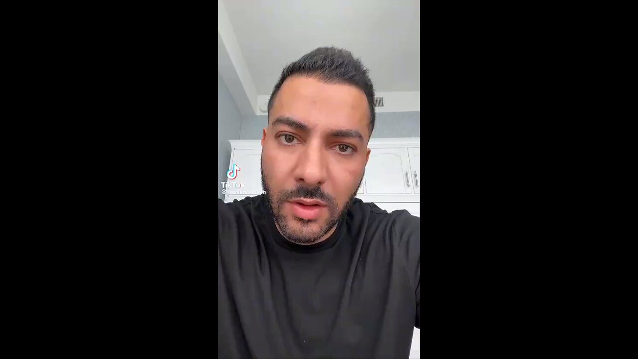 Captioned - Iranian American in Los Angeles to call us to vote Republican