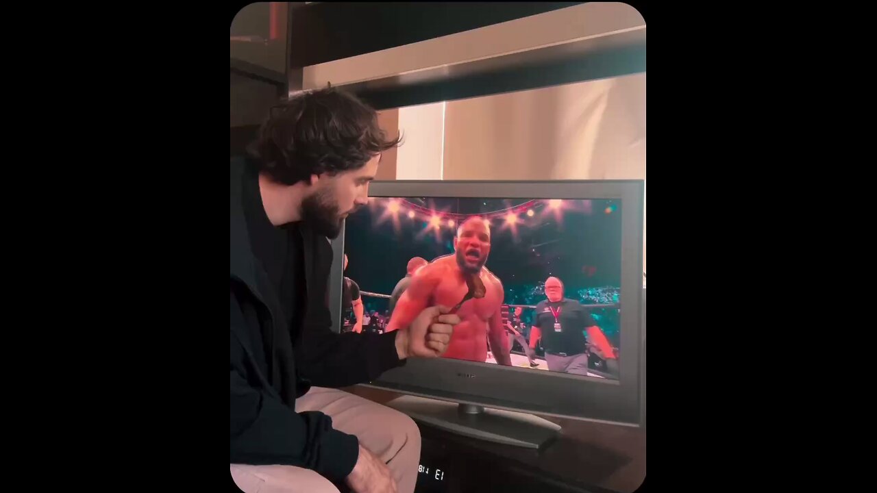 Want a bite😂😂😂