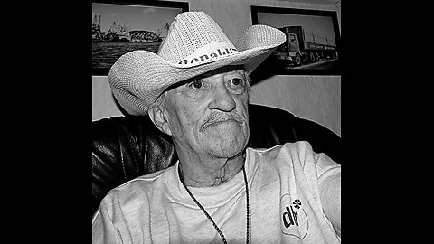 Var hos min granne idag på en kopp kaffe , mycket trevlig pratstund.