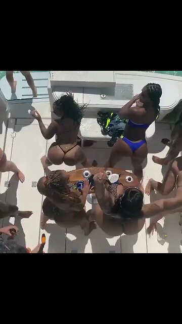 BADDIES HAVING FUN 🤩🤩🤩