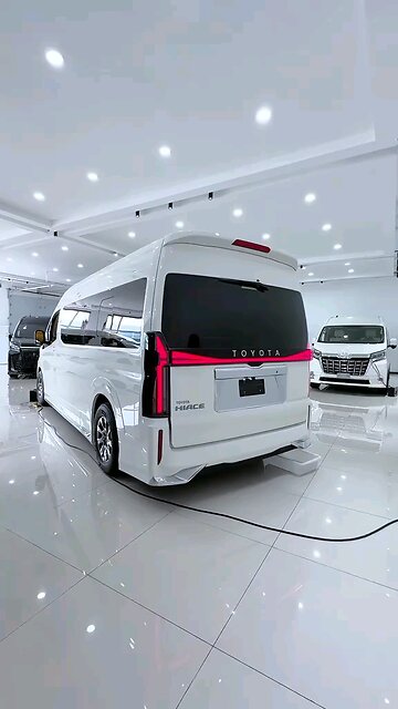 New luxury hiace #hiace #review #hiacelover #luxurycars #luxurybusiness #luxurybuses #cars #fyp