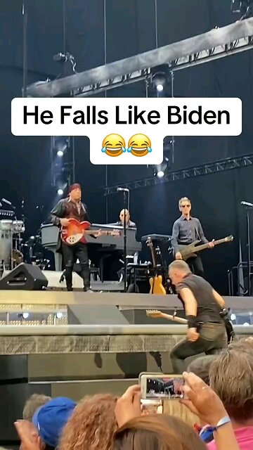Springsteen falls like biden🤪