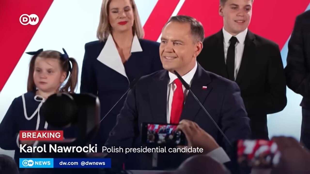 Pro-Trump conservative ekes out a win in Polands presidential election