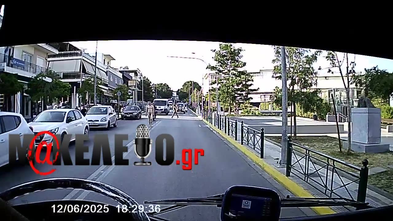 Ζουρλάθηκε ο κόσμος