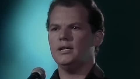 Christopher Cross - Think Of Laura (Official Music Video) [Remastered HD]