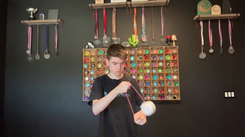 4A Offstring Yoyo Trick Tutorial #22_ Devil Rolls