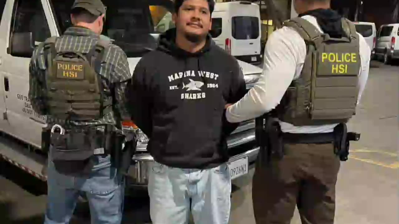 Feds nab anti-ICE suspect who smashed windows on federal vehicles