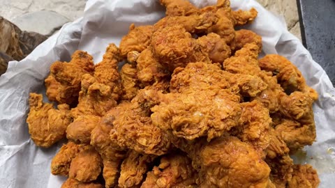 Village-Style KFC? Crispy Chicken Legs for Everyone! 🍗🔥
