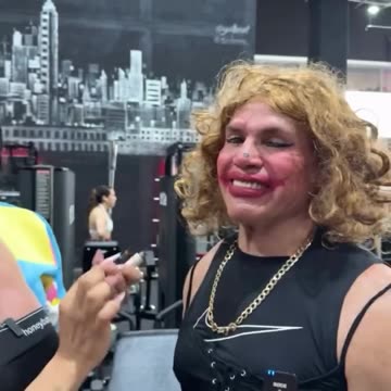 #PonchoDeNigris Y #wendyguevara y sus transformaciones.