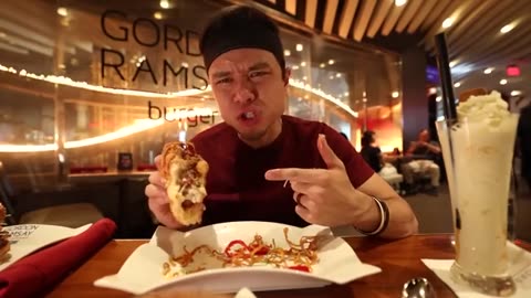 I ate EVERY BURGER at Gordon Ramsay''s Restaurant (Full Menu)_part5
