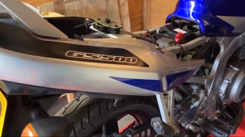 Suzuki GS500 K2 Maintenance – Engine Oil & Filter Replacement