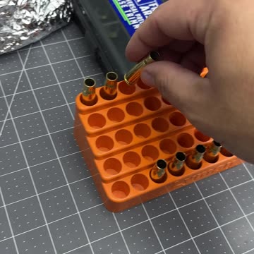 Fast & Easy Priming! Lee Auto Bench Priming Tool in Action!