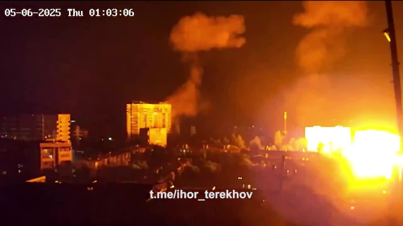 Footage of the Russian drone attack against Kharkiv overnight June 5, 2025