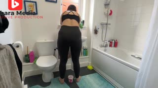 Sexy wife in bathroom_Segment_0_x264_003
