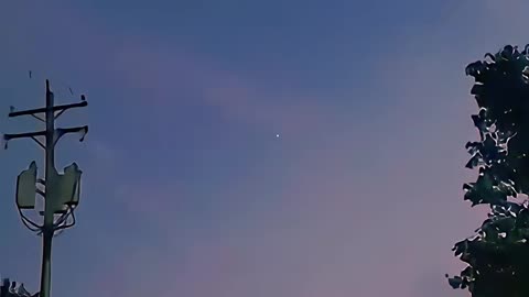 🤯🌌 Unknown Objects Disappear and Reappear Out of Nowhere! #ufo #uap #mystery | TheTruthAbove