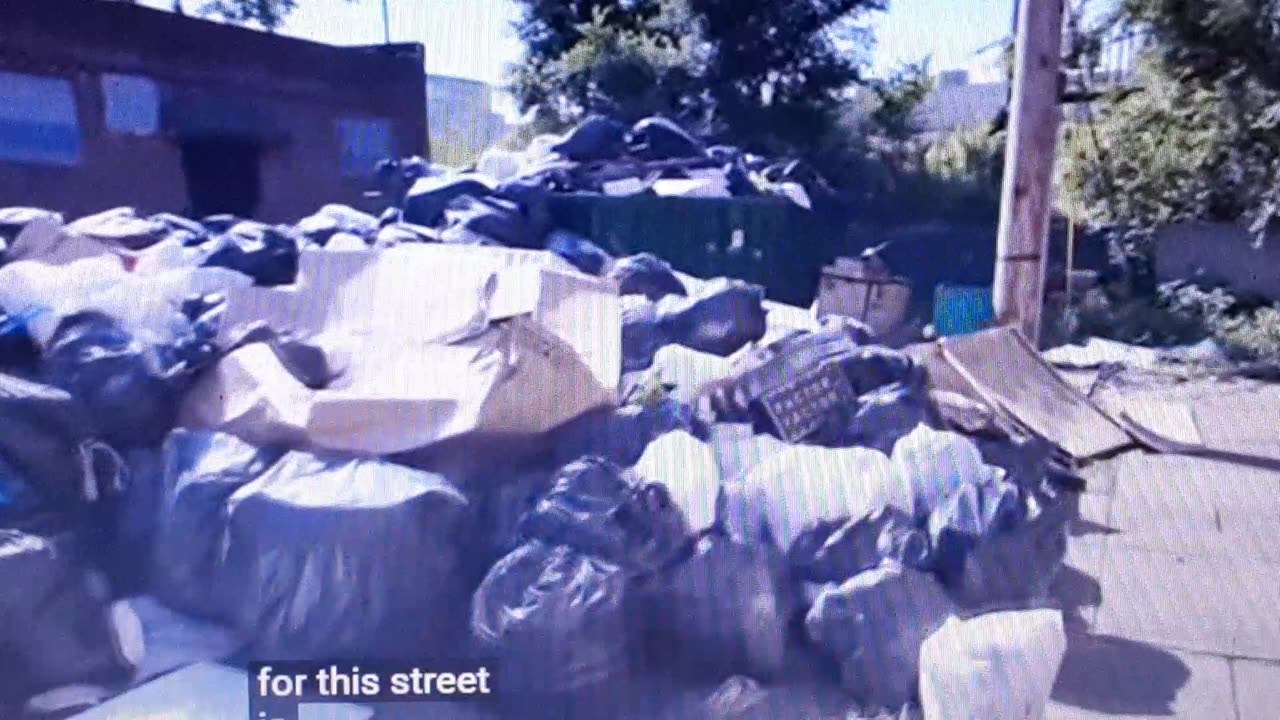 TRASH IN PHILLY PA