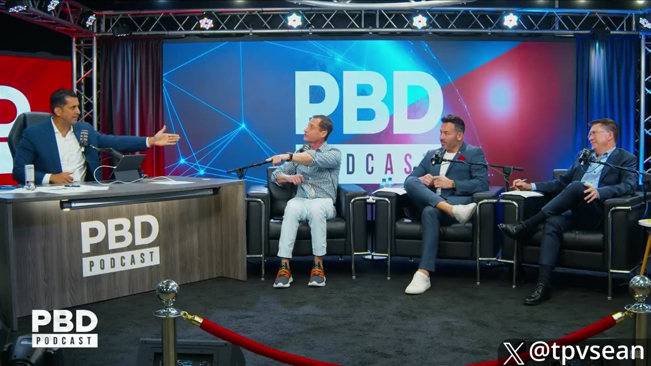 Ghislaine Maxwell- Epstein Has Evidence Hillary Clinton Killed 'Hundreds' of Political Adversaries